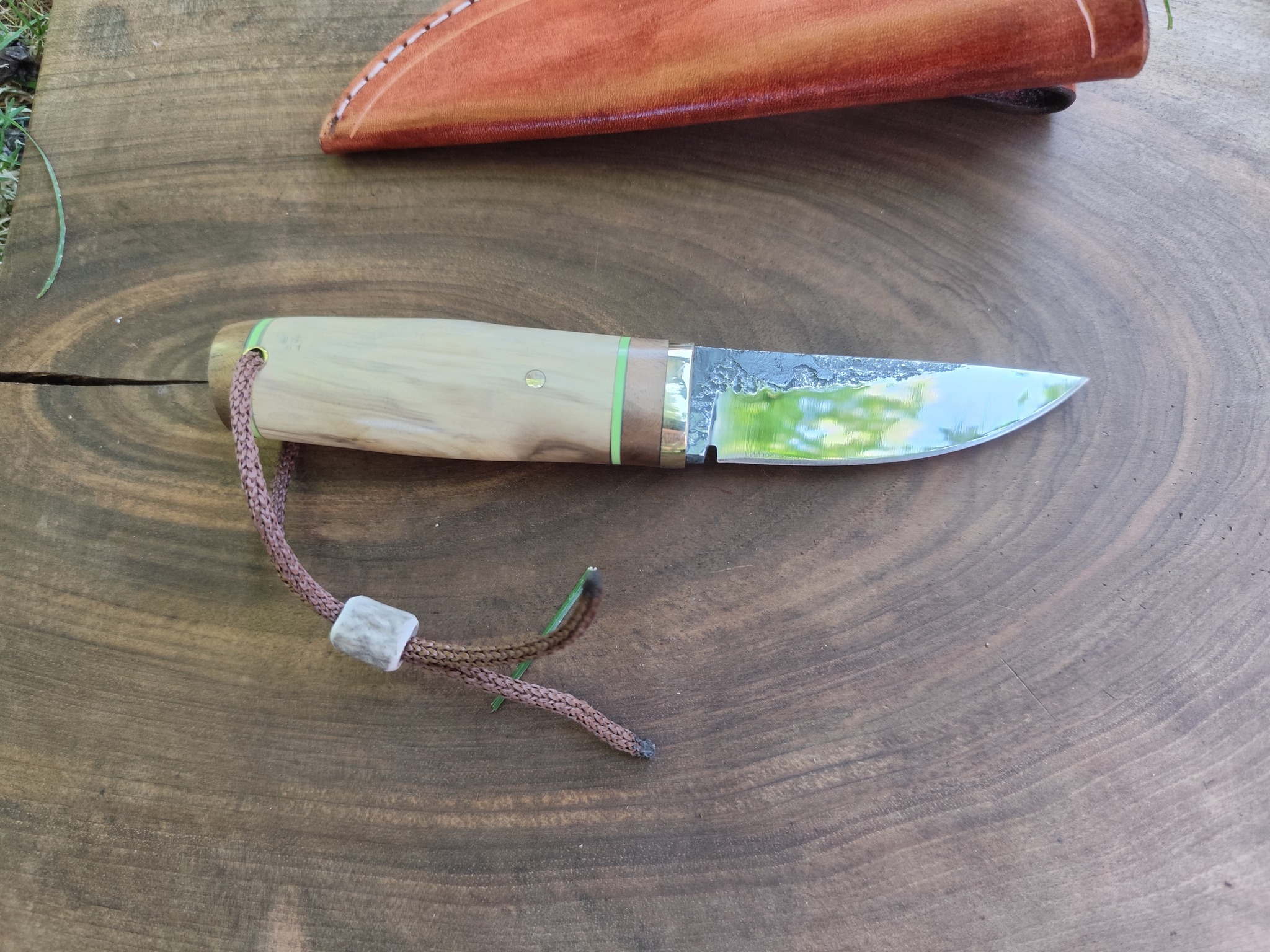 Articole vanatoare profesionale